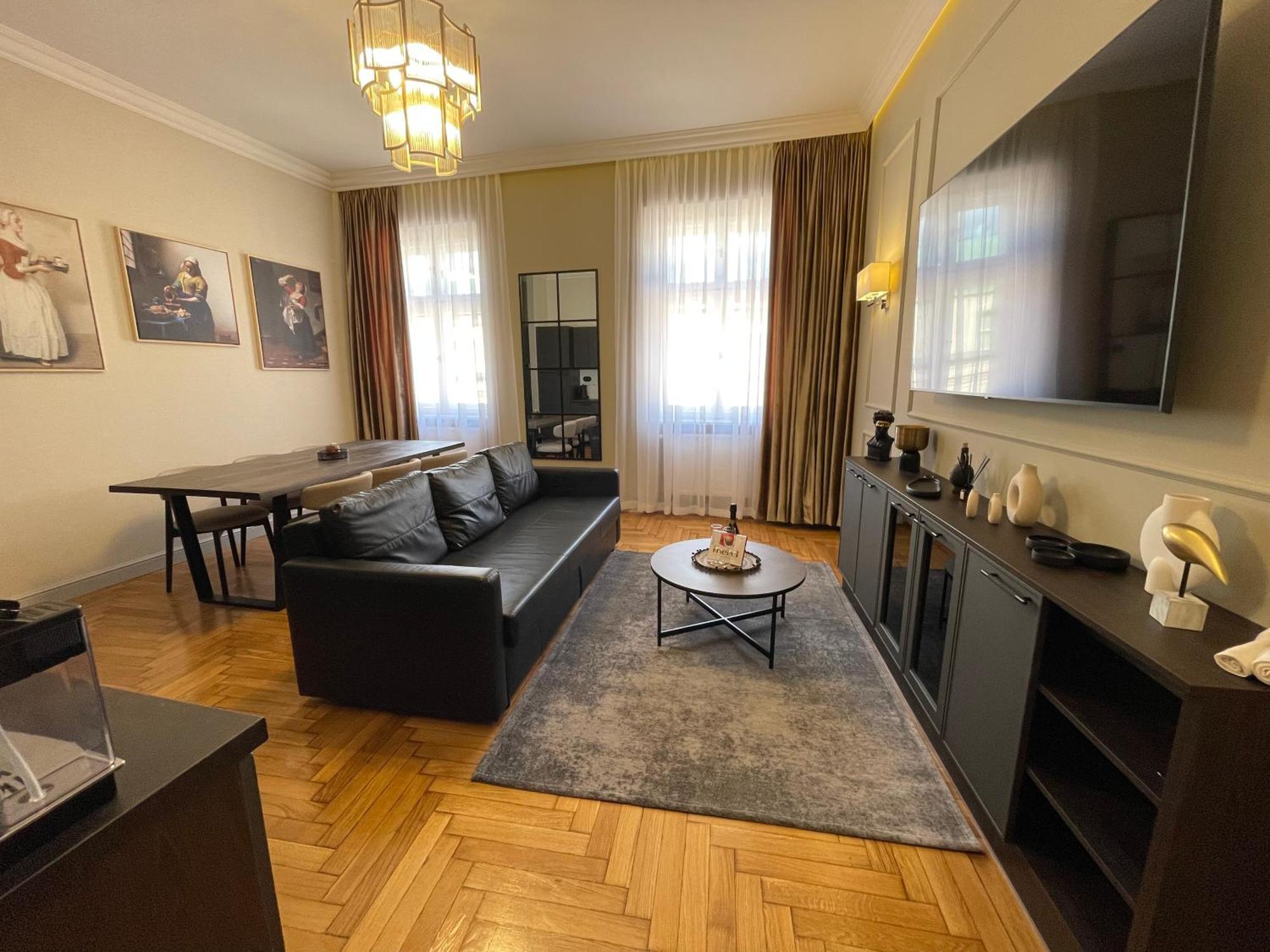 Crown Pearl - Wonderful Apartment, 110Scm, 4 Rooms Krakau Buitenkant foto