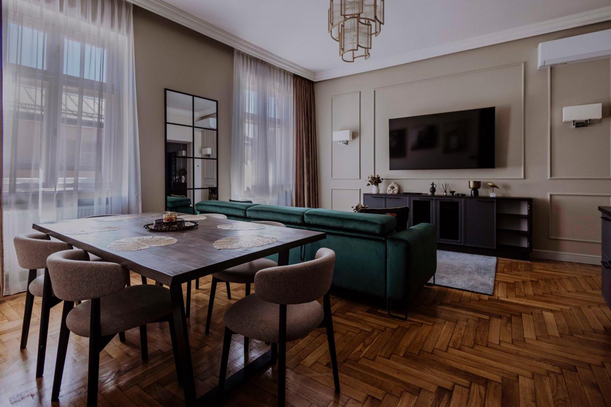 Crown Pearl - Wonderful Apartment, 110Scm, 4 Rooms Krakau Buitenkant foto