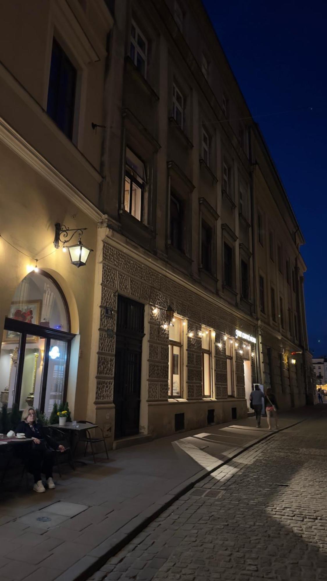 Crown Pearl - Wonderful Apartment, 110Scm, 4 Rooms Krakau Buitenkant foto